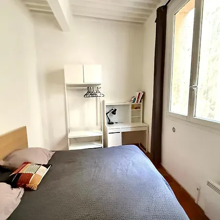Apartment Charming In *